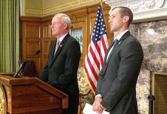 Hutchinson touts $177 million surplus, says he wants new tax cuts
