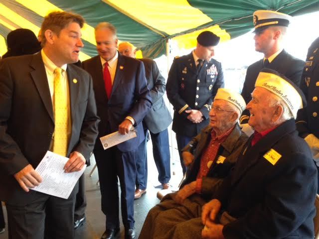 Pearl Harbor day survivors attend 75th anniversary ceremony in Arkansas