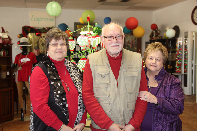 Survivor’s ‘Remission Bells’ raise $1,000 for cancer society