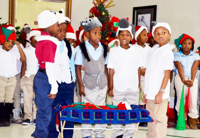 Edgewood singers