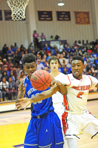 Billies fall to Leopards