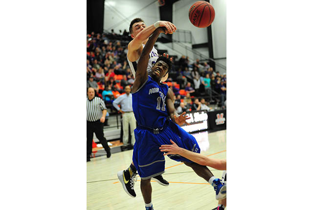 4A Boys: Billies advance to semifinals