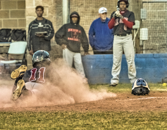 Patient Jackets beat Zebras for 10th straight win