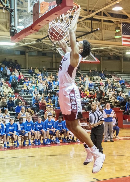 Zebras trample Sheridan  65-29