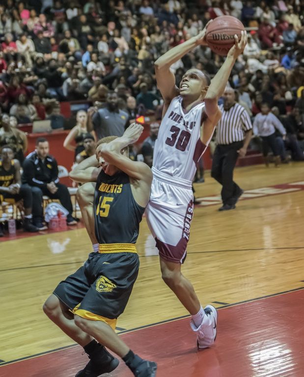 Zebras cruise past Watson Chapel, 88-41