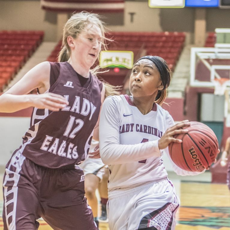 Hoops tourney offers boost to PB economy
