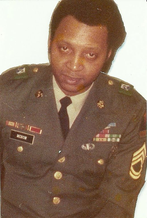 Carlton Mixon