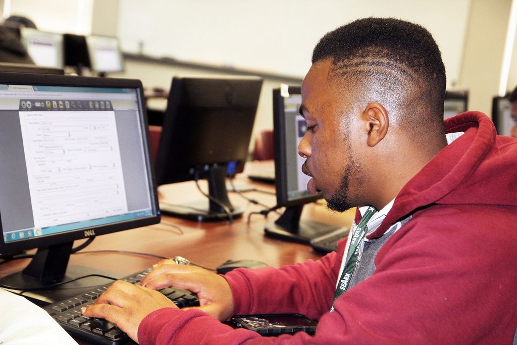 SEARK affords high schoolers a taste of college life