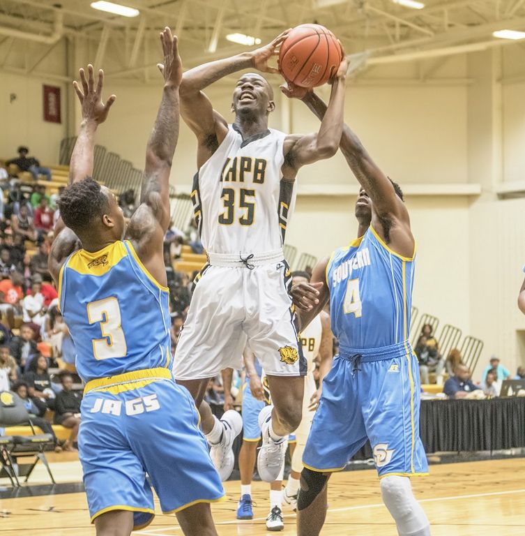 Arkansas-Pine Bluff outlasts Southern 68-61