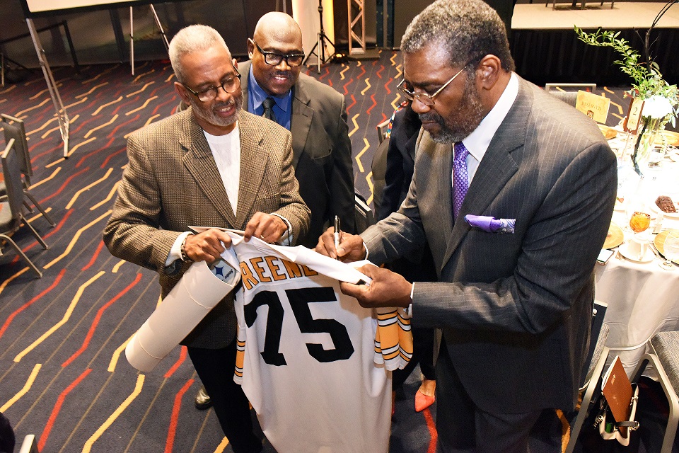 UAPB greats honored at star-studded ceremony