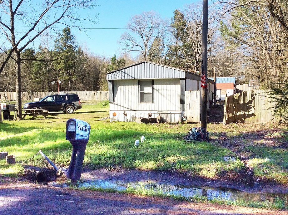 Car linked to missing couple found in Louisiana