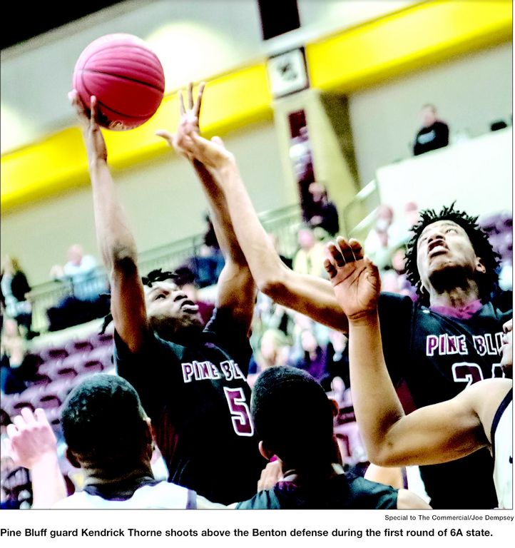 PB ekes out win over Benton, advances in tourney