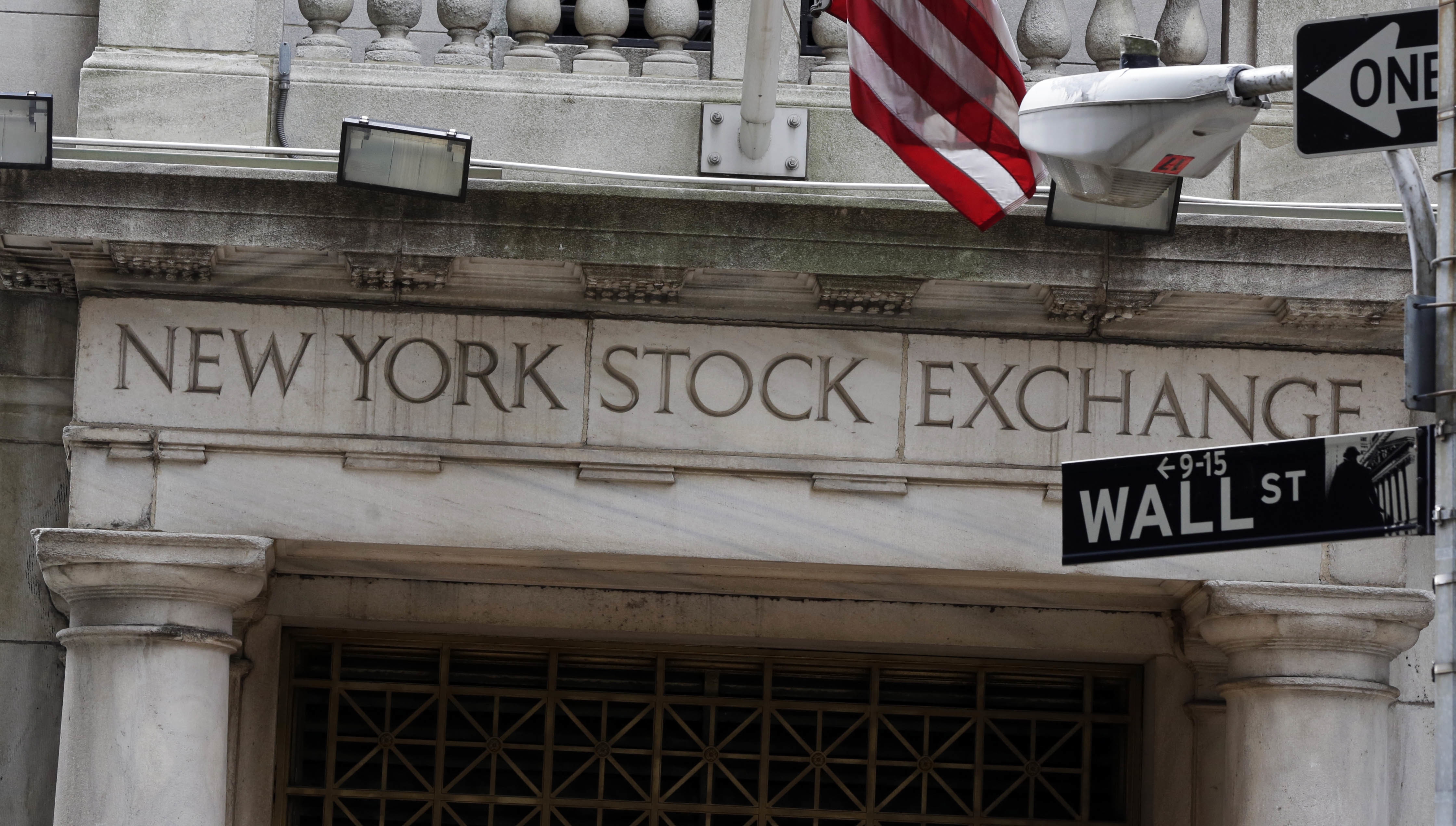 Closing bell: Stocks surge; Dow marks first time above 21,000 points