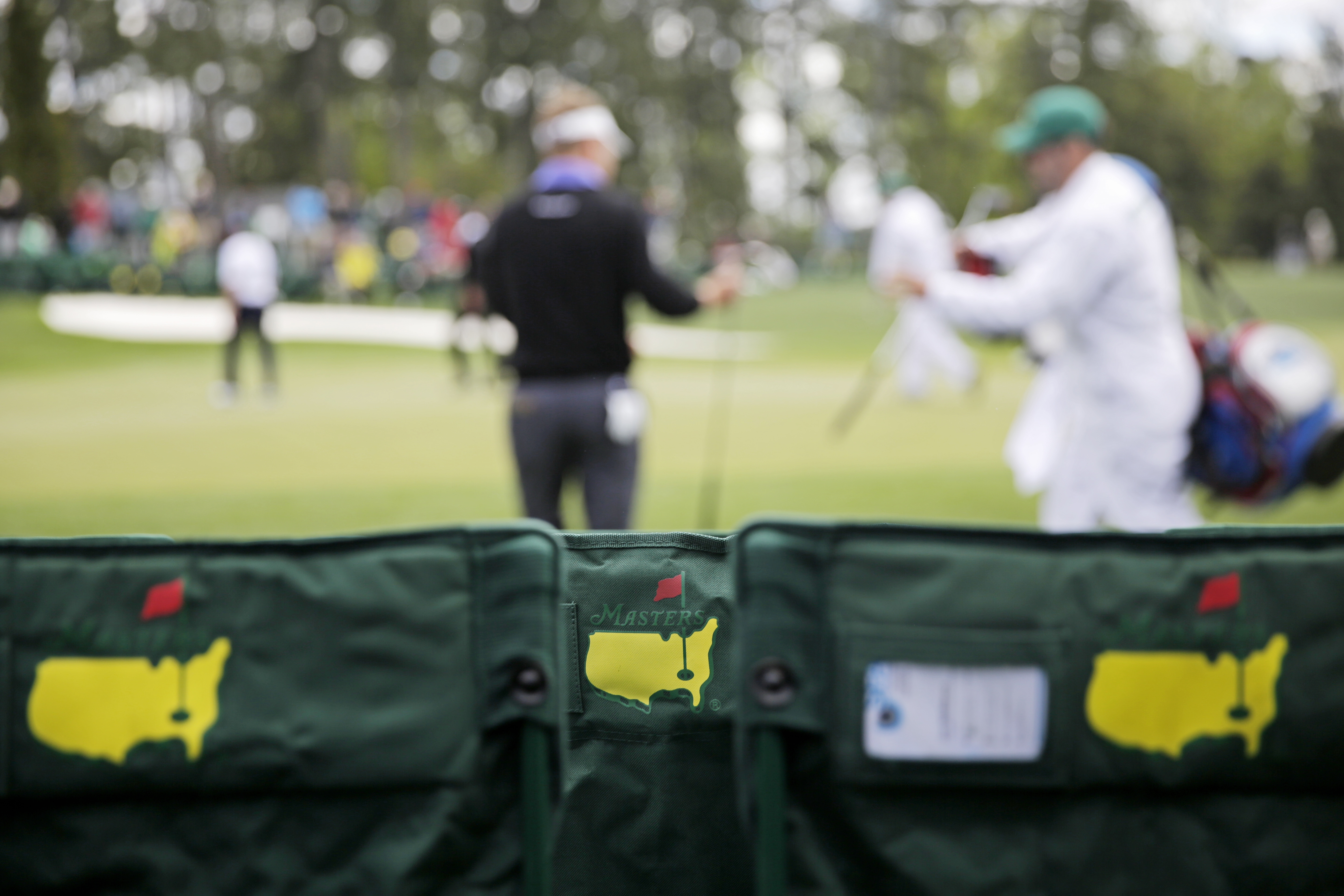 Dustin Johnson withdraws from Masters with back injury