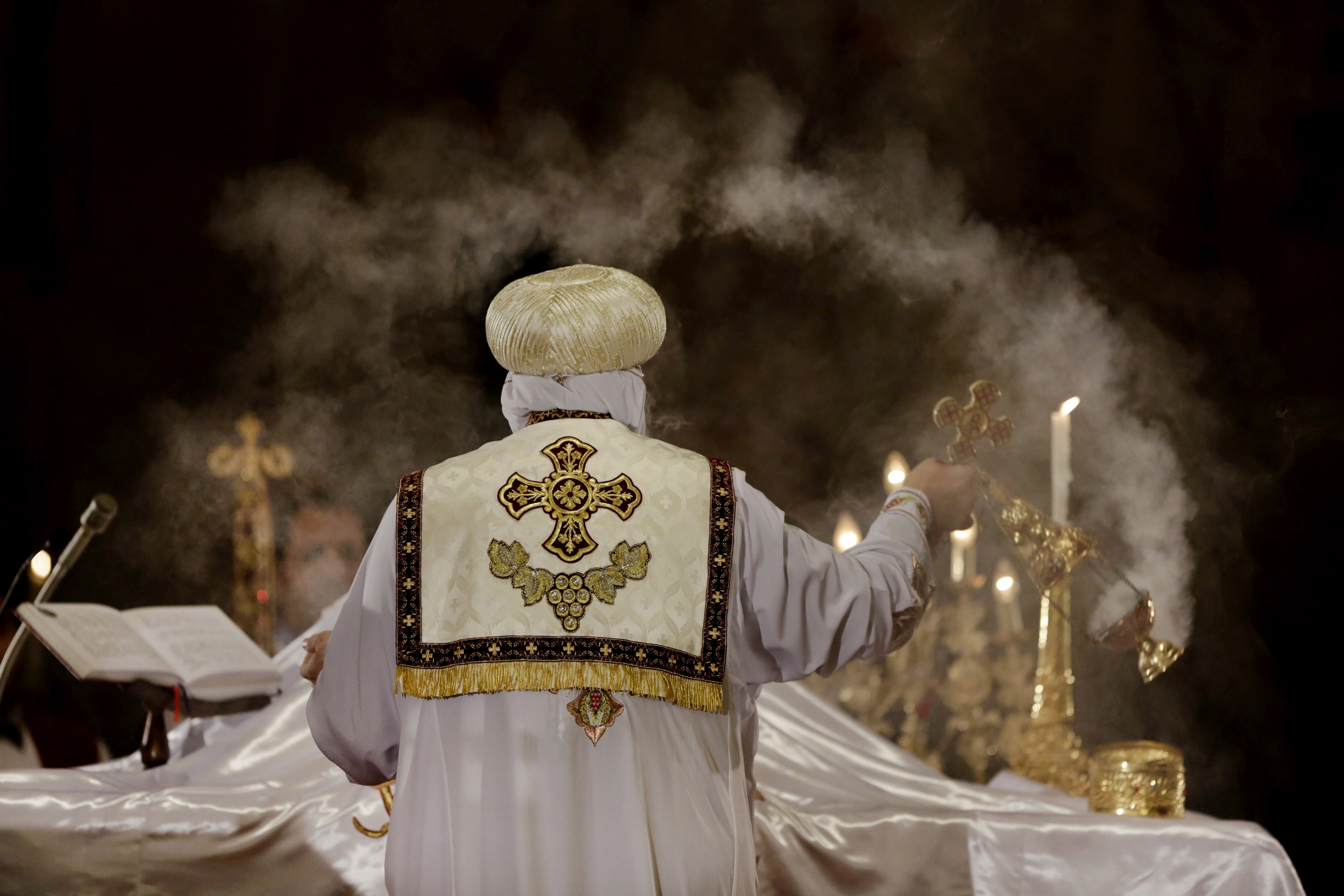 After attacks, Egypt’s Pope curbs Easter celebrations