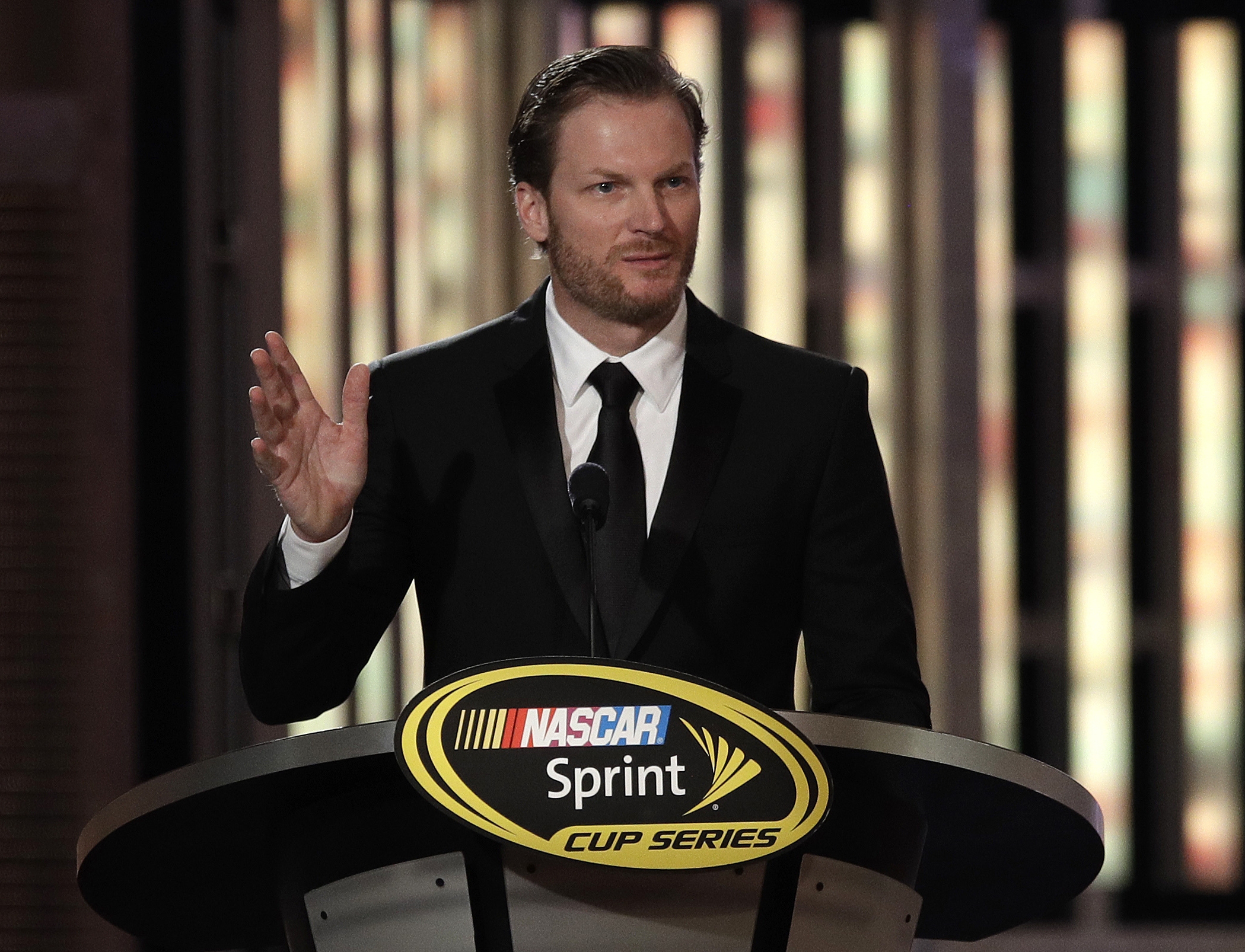 NASCAR star Dale Earnhardt Jr. to retire at end of season