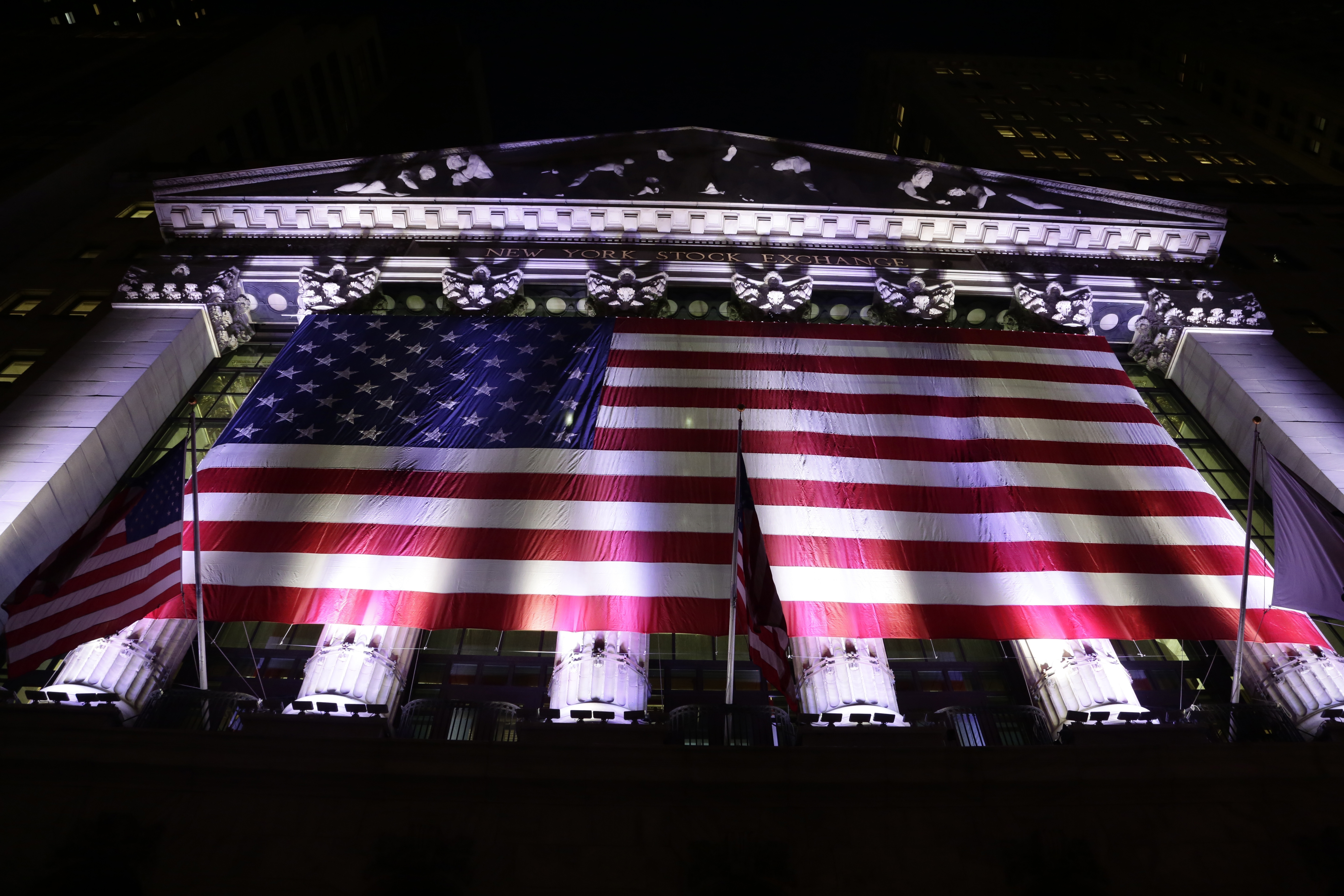 CLOSING BELL: Investors applaud French vote with stock rally