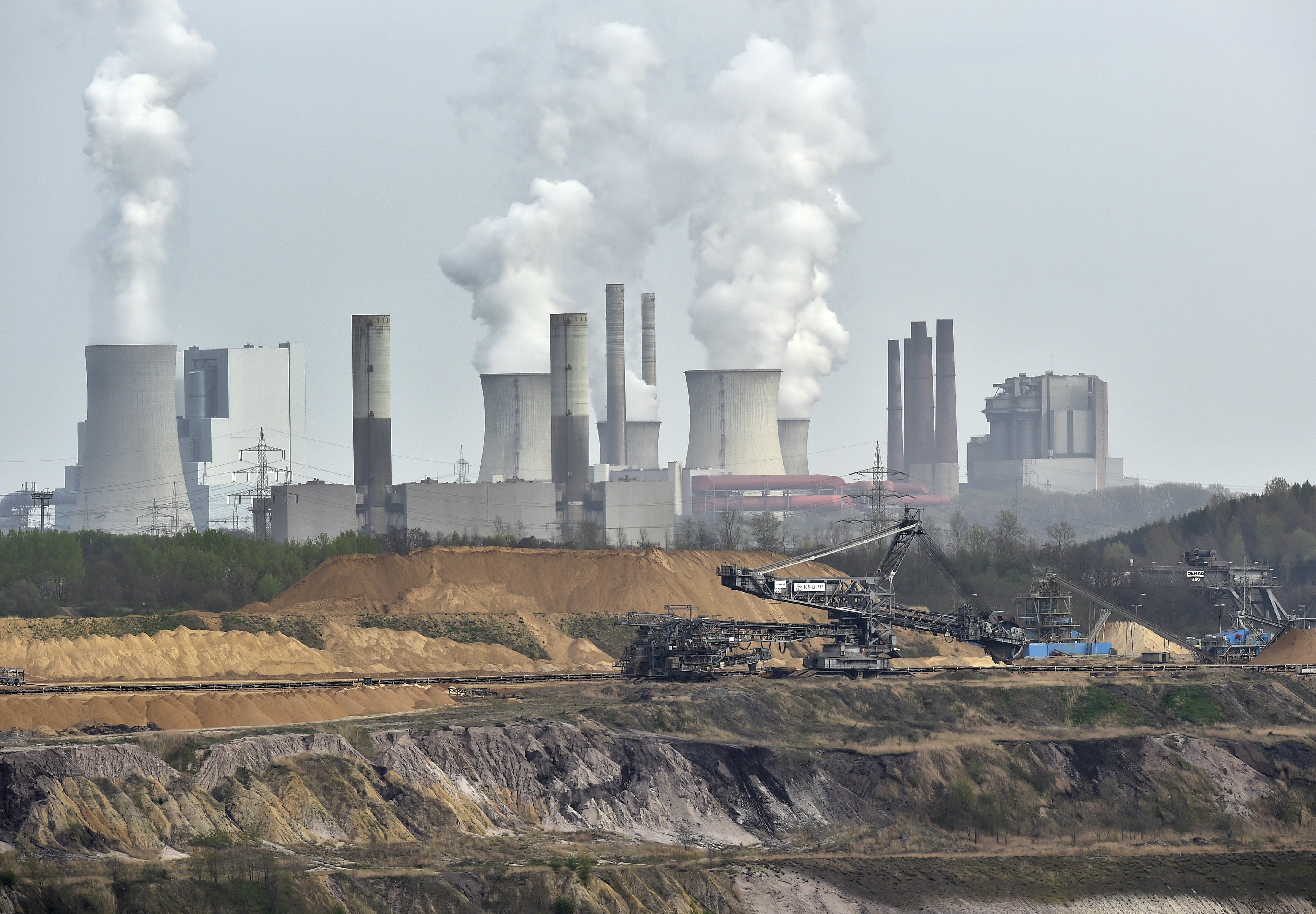 RISE: White House to talk climate; S. Koreans vote; Trump calls probe a ‘hoax’