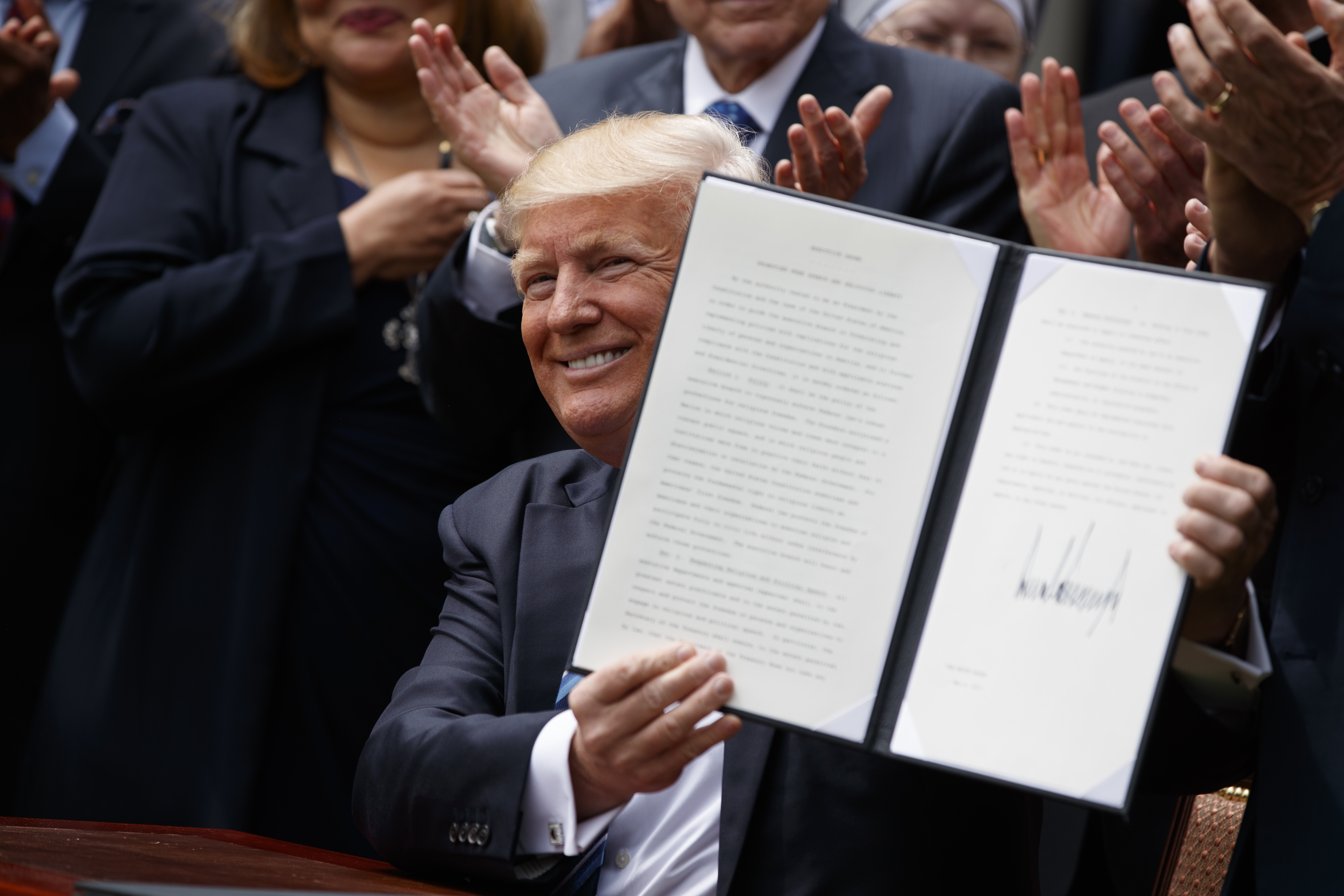 Trump limits IRS action over church political activity