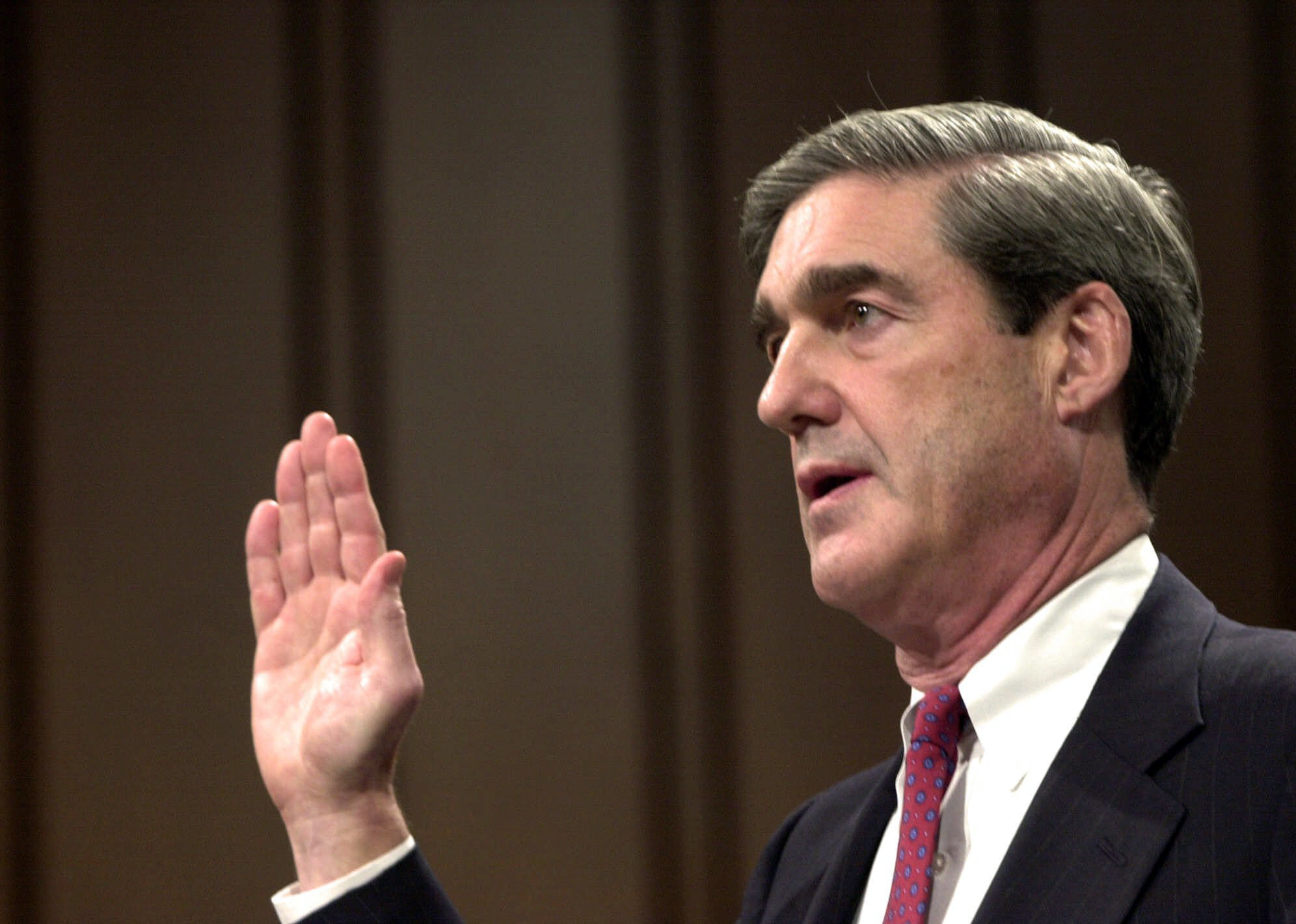 RISE: Mueller has been tested; Okla. gov. calls for calm; man dies in Wrigley fall