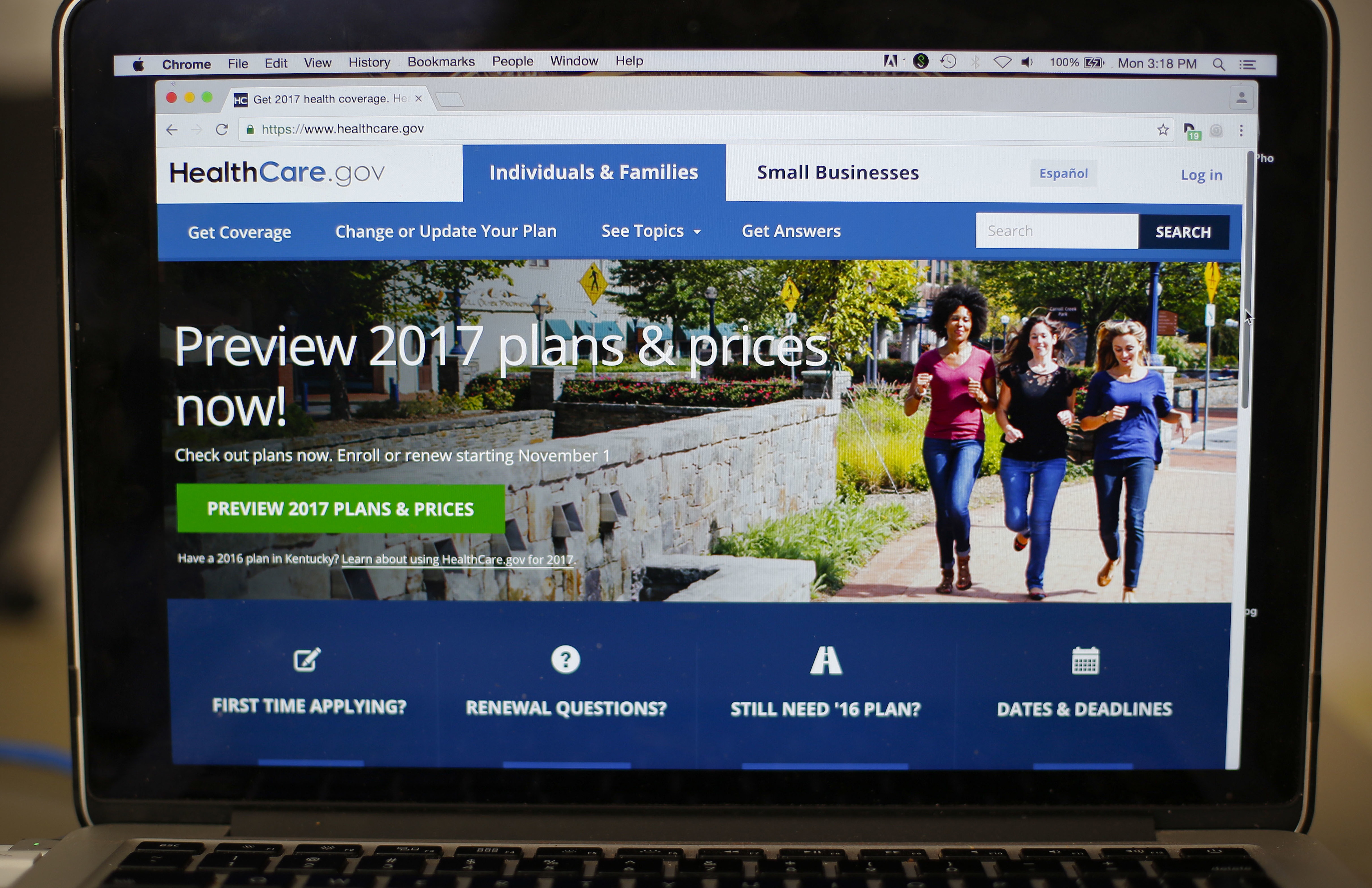 Gov’t report: Efforts to reduce US uninsured stalled in 2016