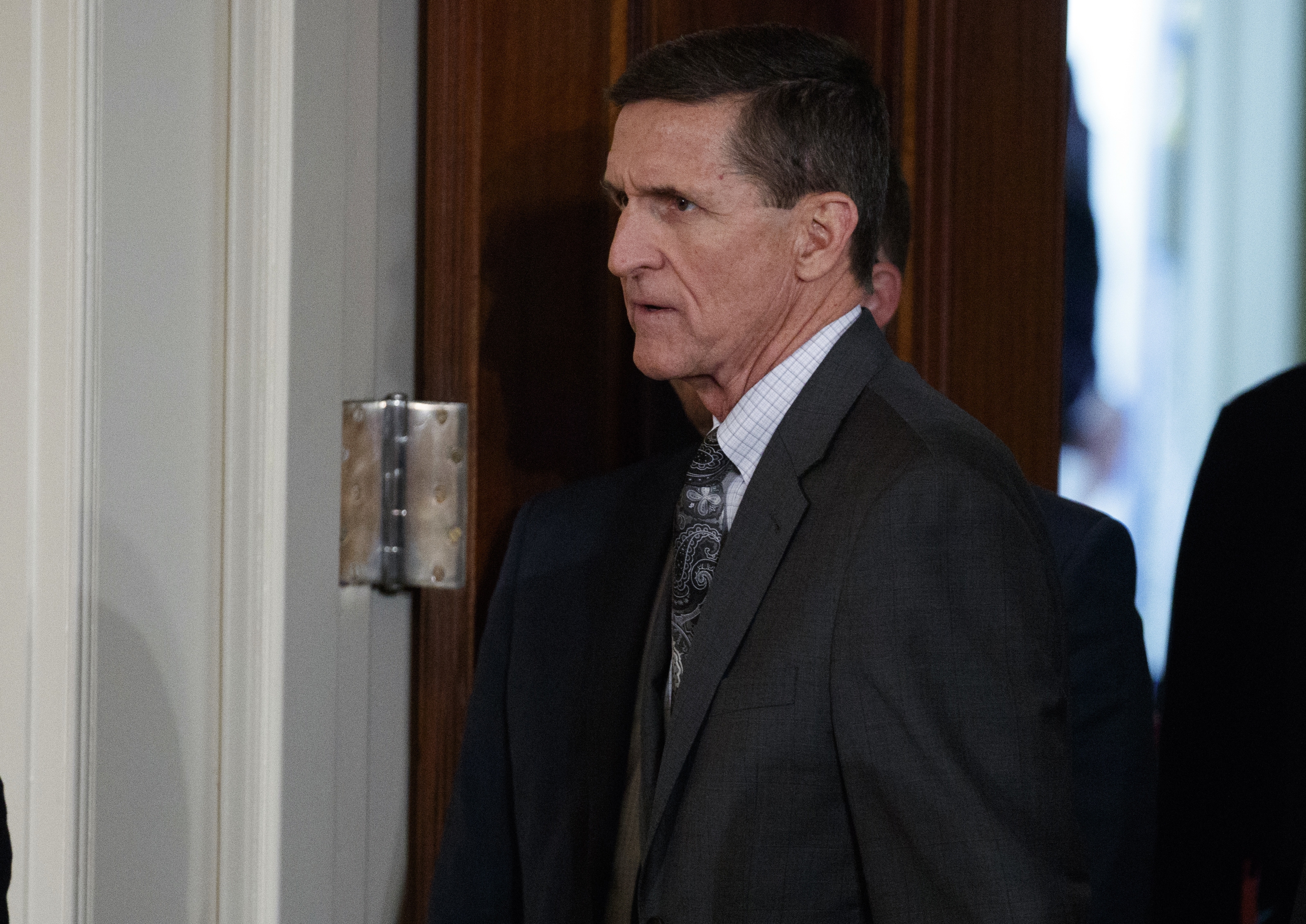 Letter: Flynn cites ‘public frenzy,’ invokes 5th Amendment