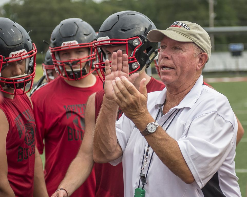 Bulldogs hoping to repeat as conference champs