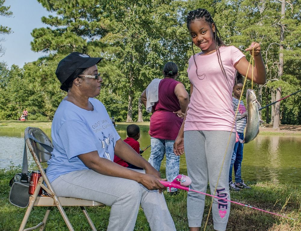 Police fishing derby draws amateur anglers