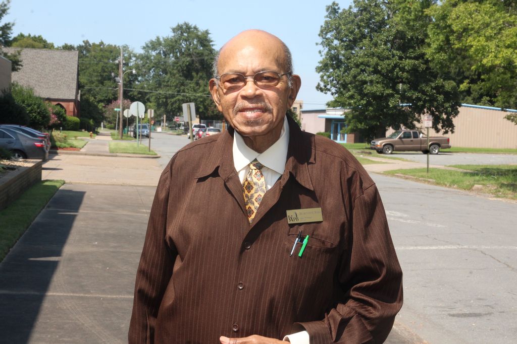UAPB professor of Spanish details visit to Communist isle
