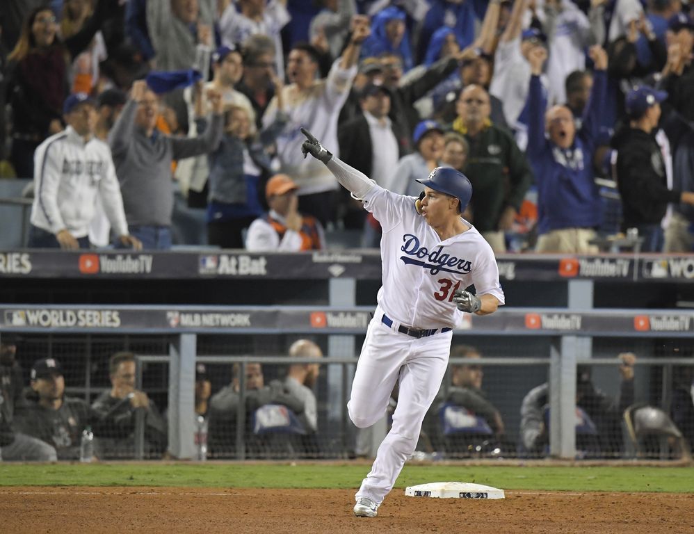 Dodgers beat Astros 3-1, force World Series to Game 7