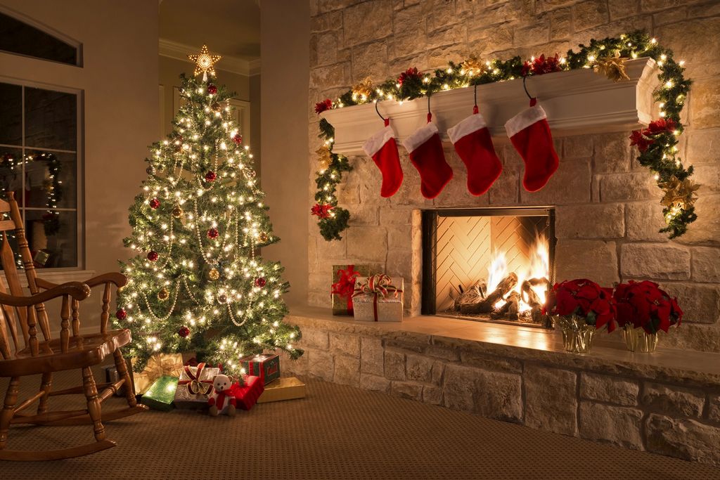 PLEASE DONATE: The Commercial Christmas Card Fund
