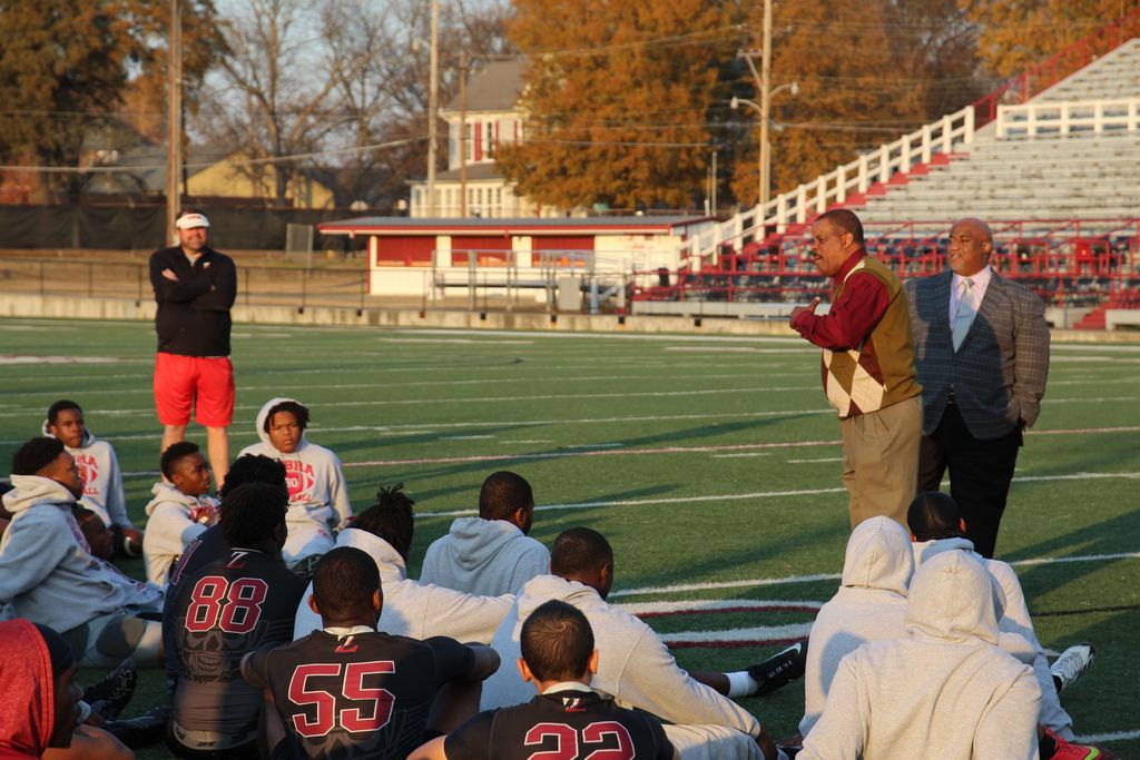 Zebras get pep talk from PBPD before state title game