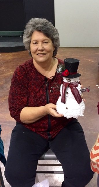 Homemakers host Christmas party