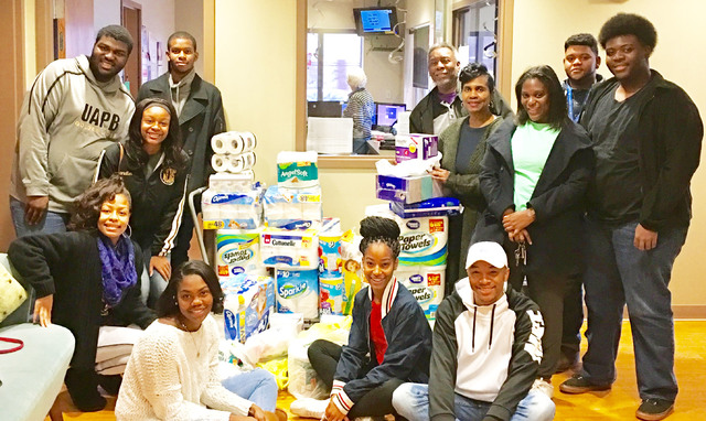 YAC makes presentation at women’s shelter