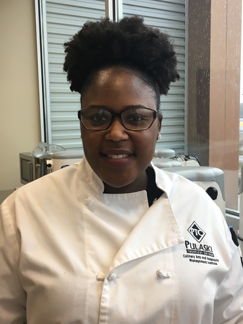 Pine Bluff culinary student receives $10,000 scholarship
