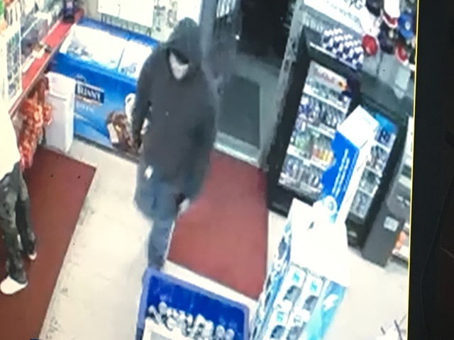 Police seeking robbery suspect