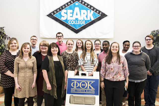 SEARK PTK honor students
