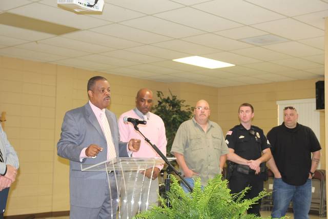 Police officers recognized for actions during burglary call