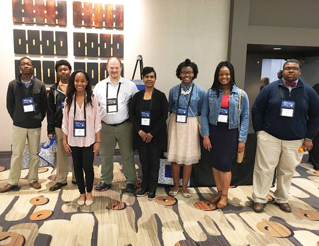 Ivy Center students attend neurochemistry workshop