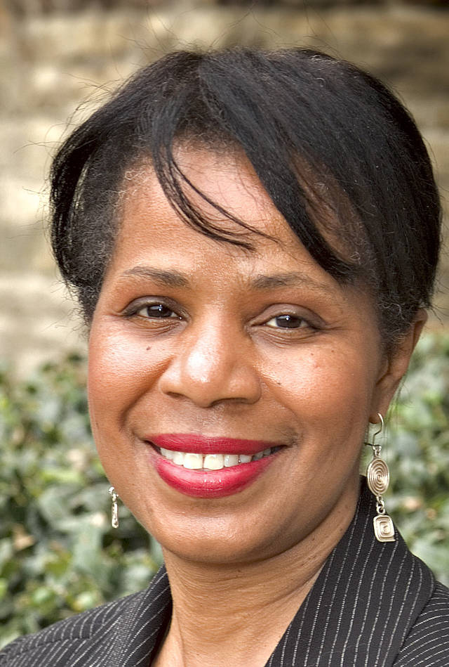 Kearney to present book review at First Baptist