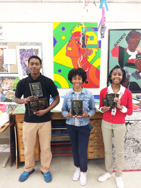 PBHS students win awards at state art contest