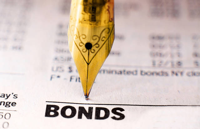 City to re-issue 2011 aquatic center bonds