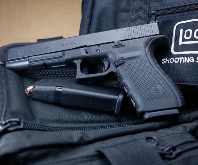 Pine Bluff Police Department to swap dealer for new guns