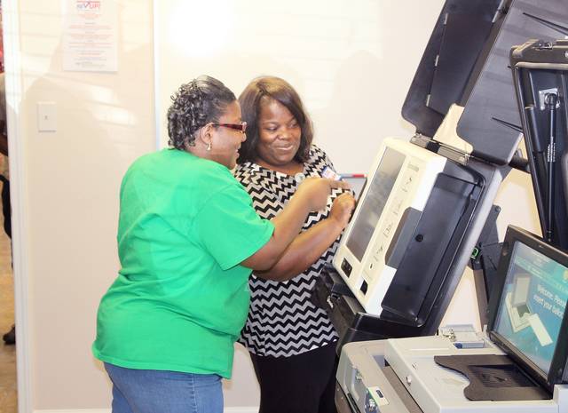 Mock election educates people with disabilities on voting