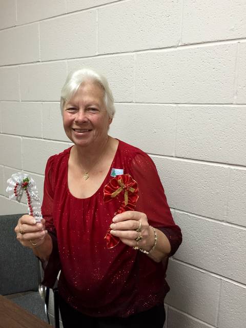 Jefferson County Extension Homemakers Christmas in July