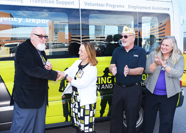 Pine Bluff DAV chapters donate 2 vans for veterans