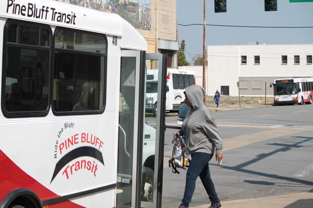 Pine Bluff Transit looking at Olive Street route