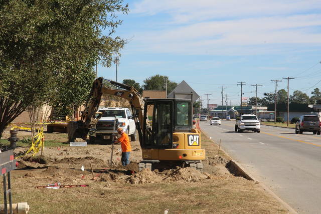 Work underway on Watson Chapel driveway off US 79