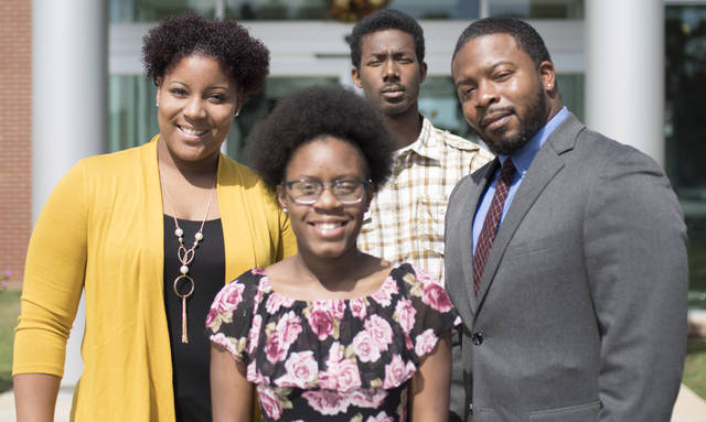 SEARK announces STEM scholars