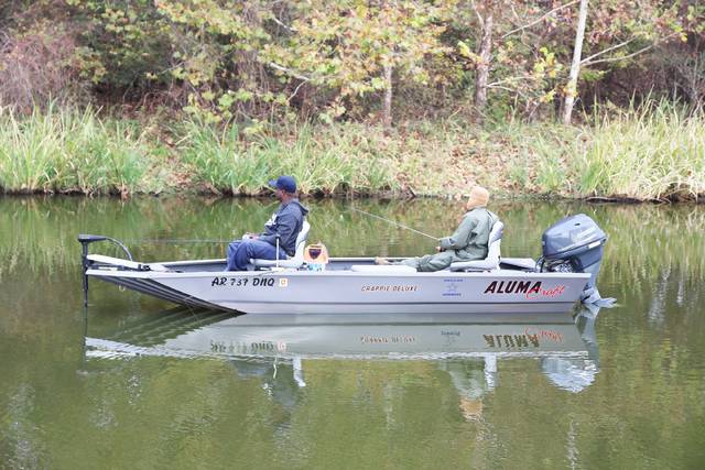 Last-minute fishing popular before temps drop for winter